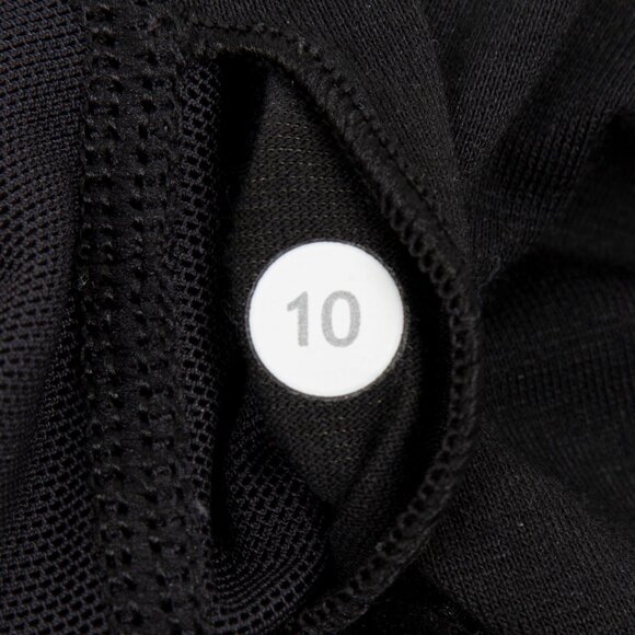 LIKE NEW lululemon athletica True Self Bra - Picture 9 of 9